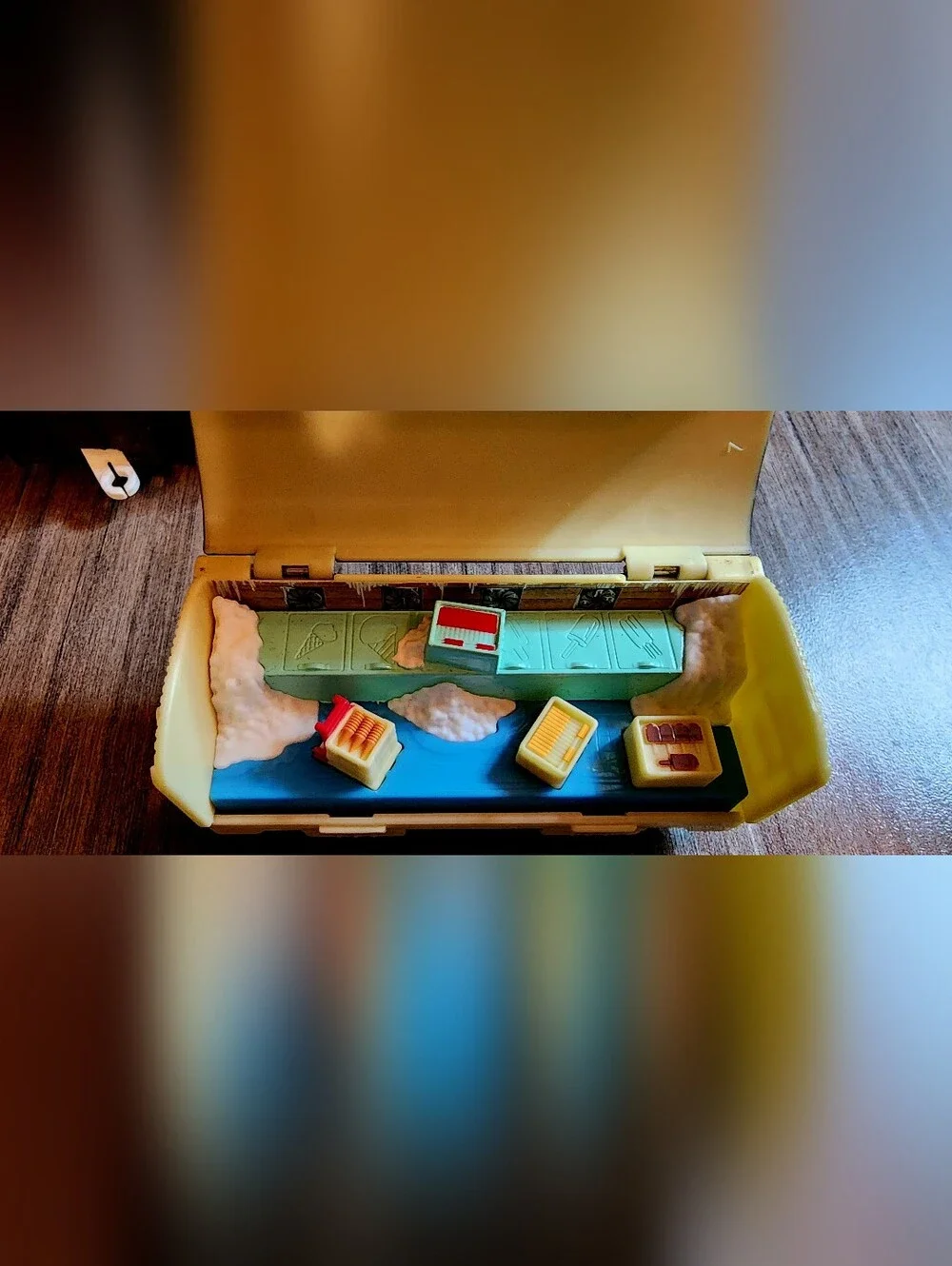 TrackMaster Motorized Train Coach Lot Rare Ice Cream Factory Vans Dining Car